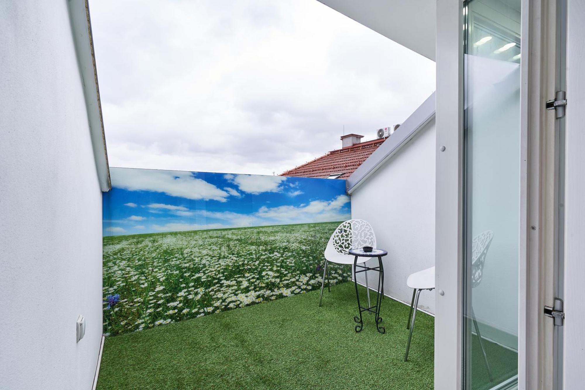 Unique Design Loft In Middle Of Centre Of Old Town With Netflix Appartamento